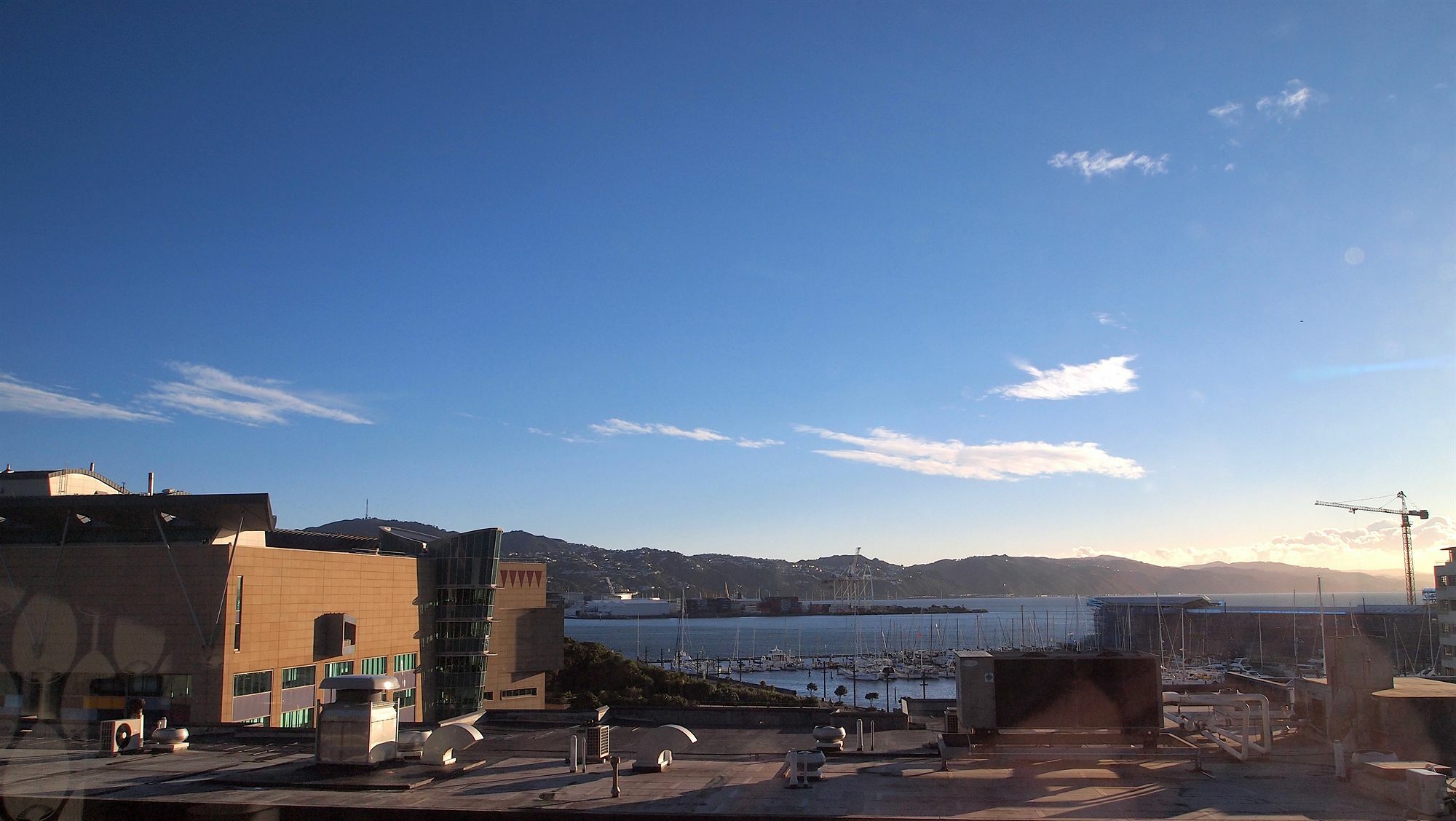 Qt惠灵顿公寓 外观 照片 View of the port of La Paloma